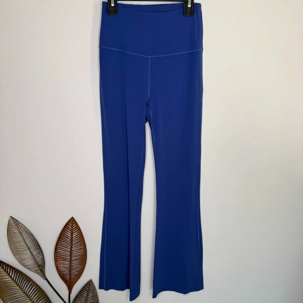 E2 Lululemon‎ Groove High Rise Blue Flared Pants - Picture 7 of 12